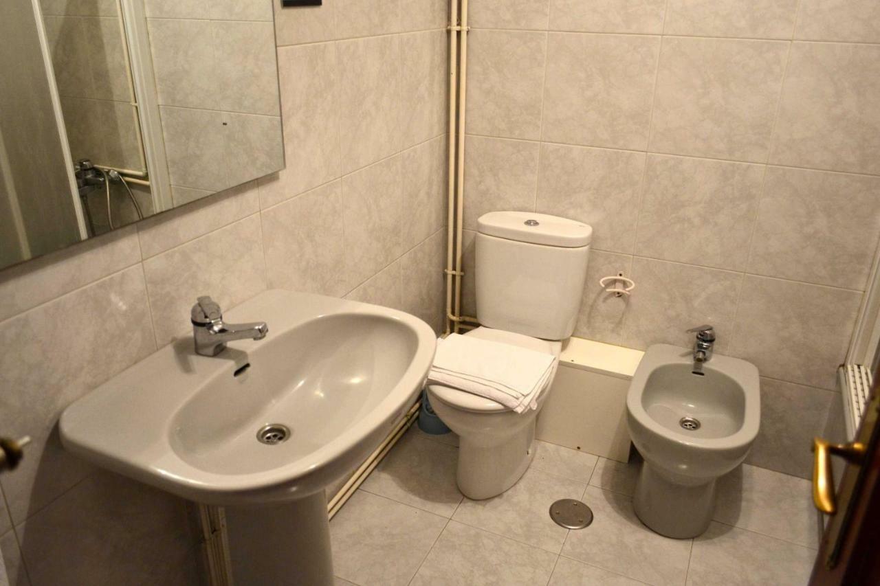 Apartamentos Alda Santa Cristina Perillo Eksteriør bilde