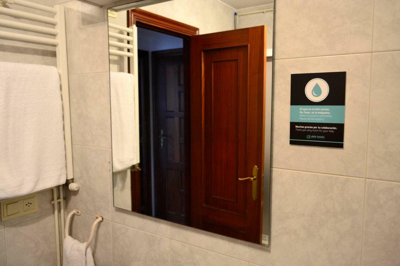 Apartamentos Alda Santa Cristina Perillo Eksteriør bilde