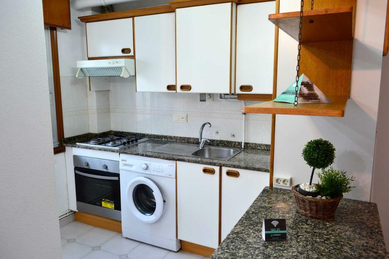 Apartamentos Alda Santa Cristina Perillo Eksteriør bilde