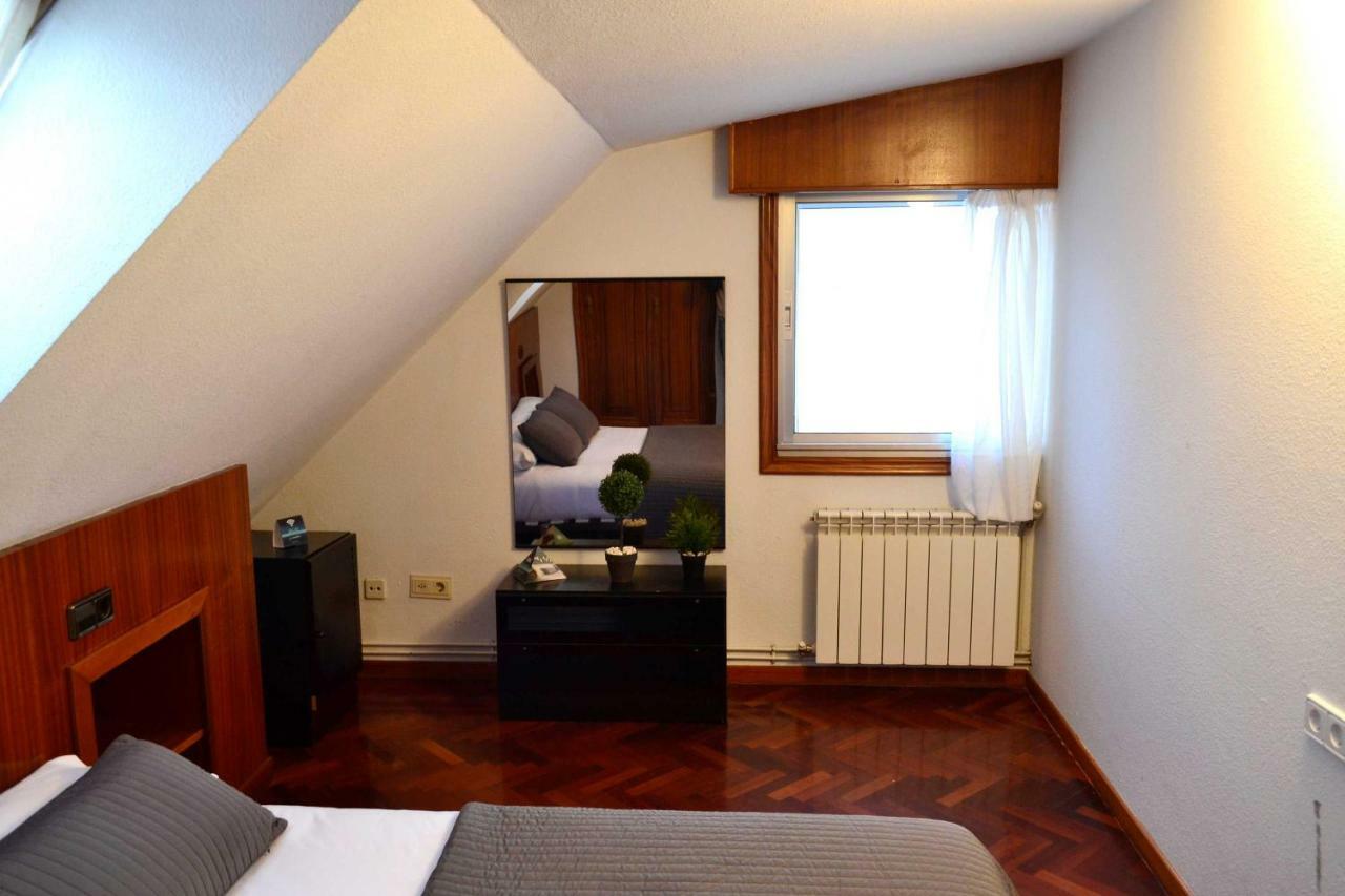 Apartamentos Alda Santa Cristina Perillo Eksteriør bilde
