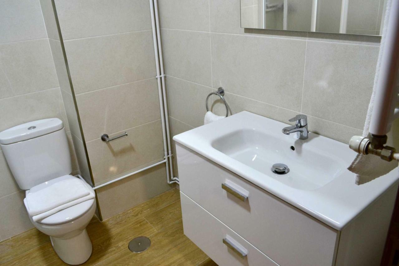 Apartamentos Alda Santa Cristina Perillo Eksteriør bilde