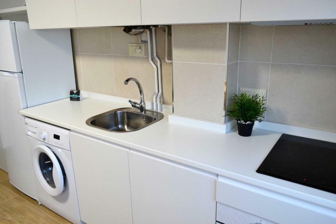 Apartamentos Alda Santa Cristina Perillo Eksteriør bilde