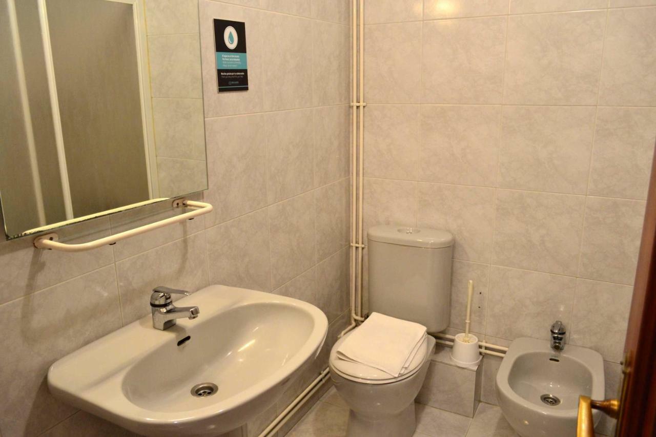Apartamentos Alda Santa Cristina Perillo Eksteriør bilde